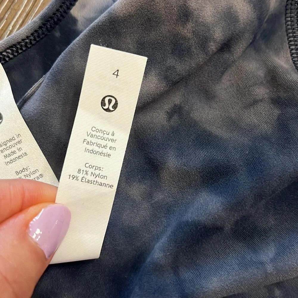 Lululemon align tee crop blue & gray tie dye top Size 4
